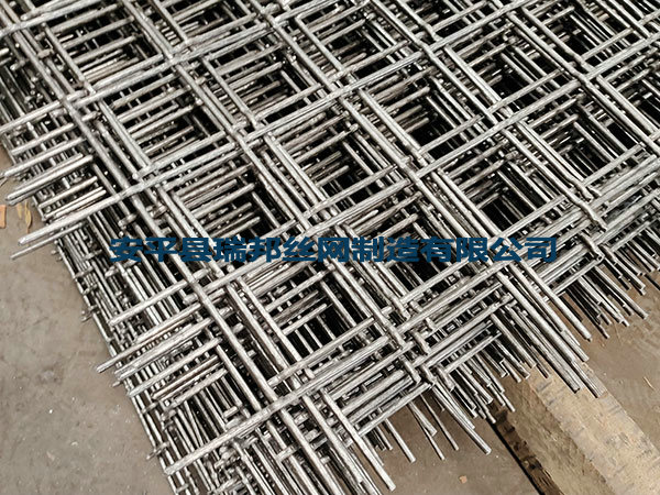 毛边煤矿钢筋网片 - 安平县瑞邦丝网制造有限公司图片3