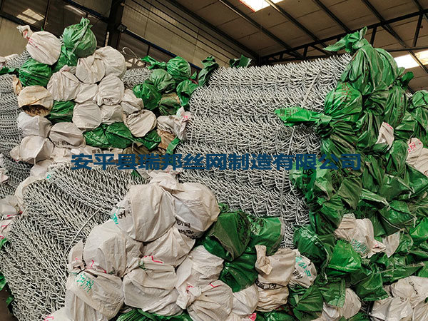 拧边煤矿勾花网 - 安平县瑞邦丝网制造有限公司图片3