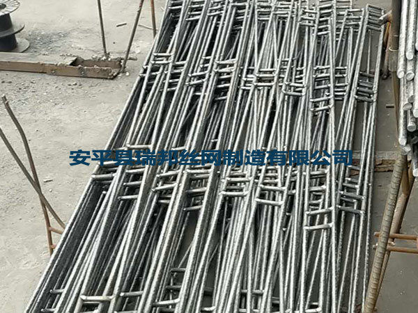普通钢筋梯子梁/钢筋托梁 - 安平县瑞邦丝网制造有限公司图片4