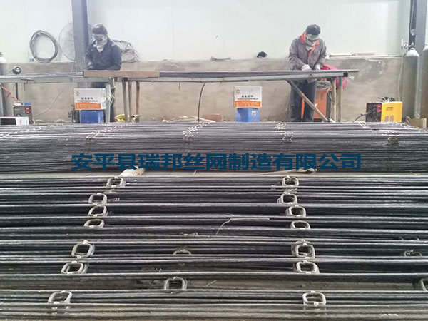 圆形钢筋梯/钢筋托梁 - 安平县瑞邦丝网制造有限公司图片4